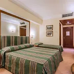 Hotel Raeli Archimede