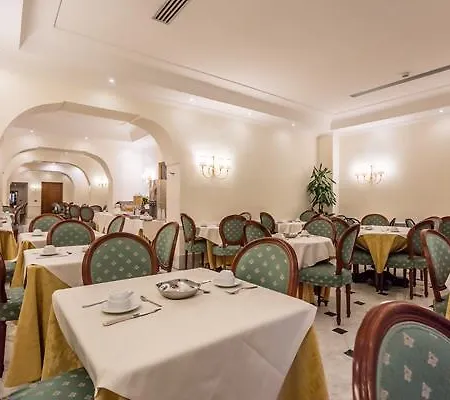 Raeli Archimede 4* Róma