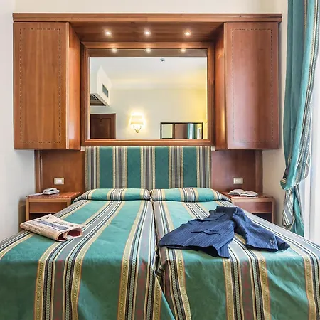 Raeli Archimede روما