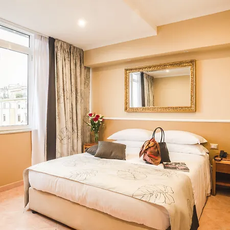 فندق Raeli Archimede روما