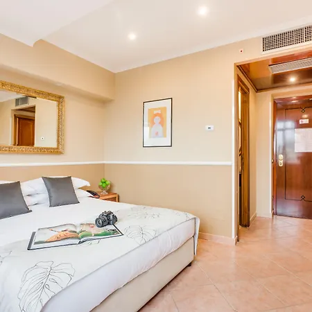 Raeli Archimede روما