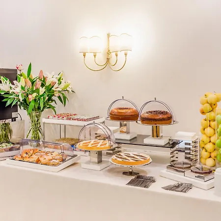 فندق Raeli Archimede 4*