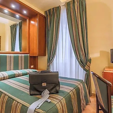 Raeli Archimede Hotel 4*