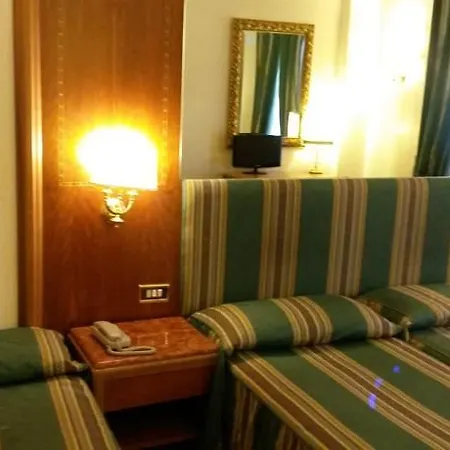 Raeli Archimede Hotel