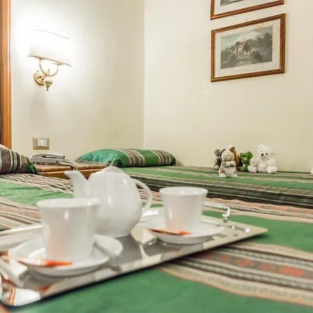 Отель Raeli Archimede 4*