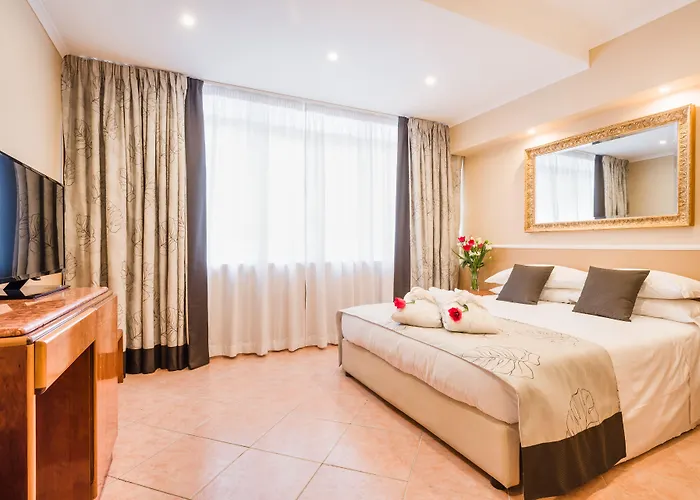 Szálloda Raeli Archimede 4*