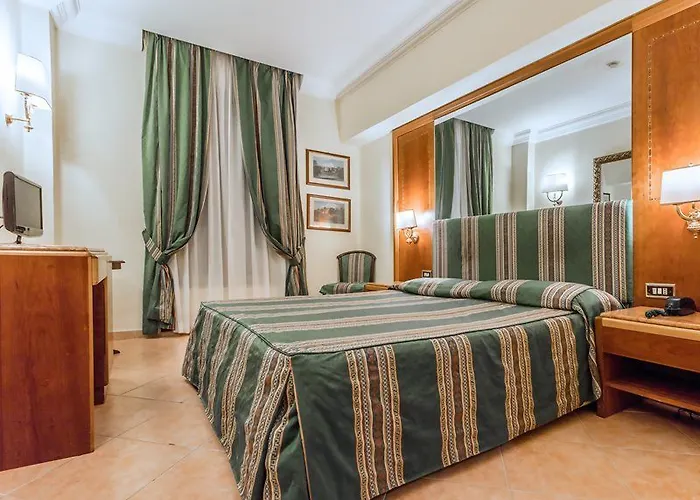 Raeli Archimede Szálloda 4*