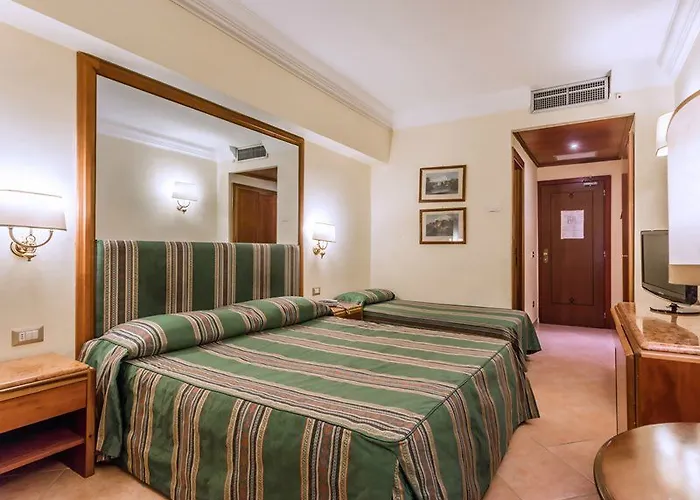 Szálloda Raeli Archimede