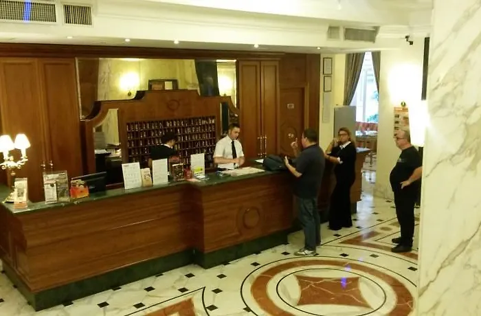 Szálloda Raeli Archimede